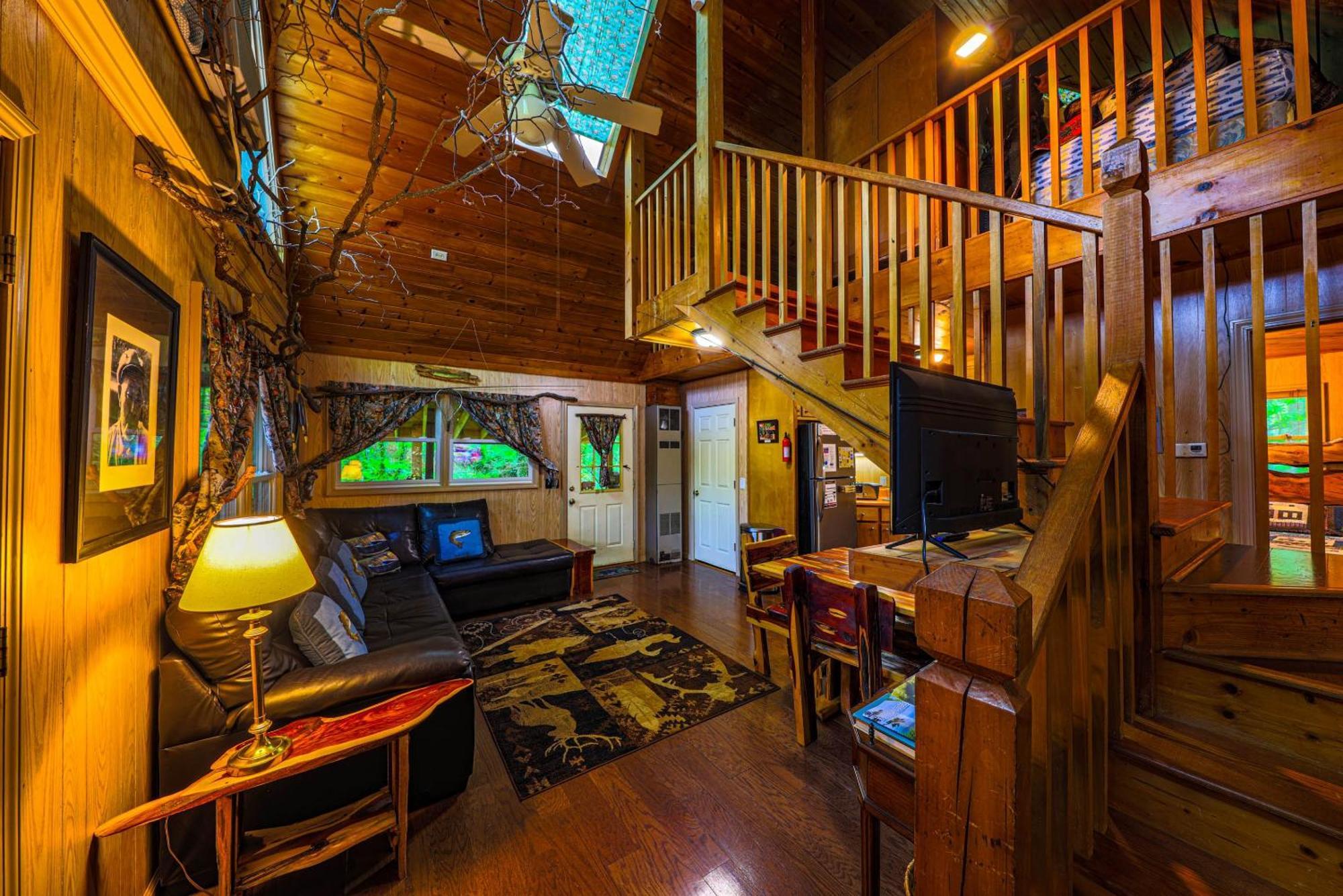 Bear Creek Lodge And Cabins In Helen Ga - Pet Friendly, River On Property, Walking Distance To Downtown Helen Exteriér fotografie