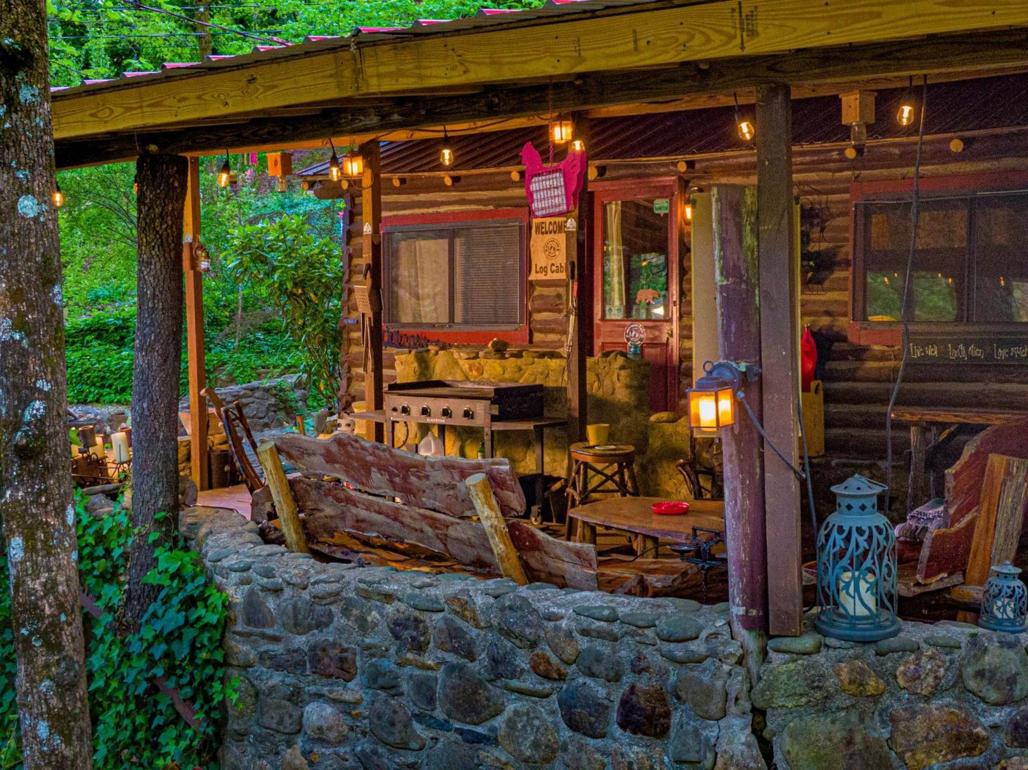 Bear Creek Lodge And Cabins In Helen Ga - Pet Friendly, River On Property, Walking Distance To Downtown Helen Exteriér fotografie
